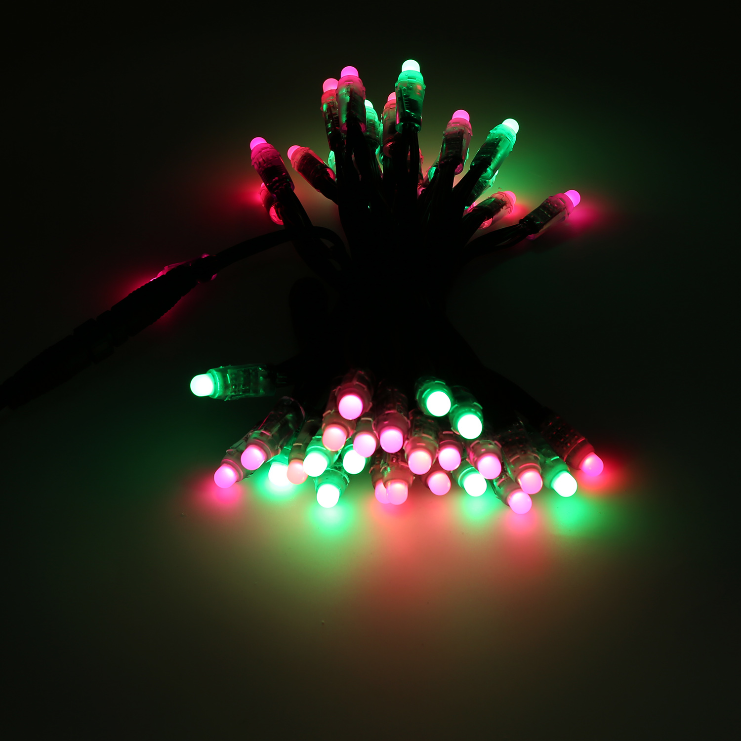 وحدة إضاءة RGB LED بكسل